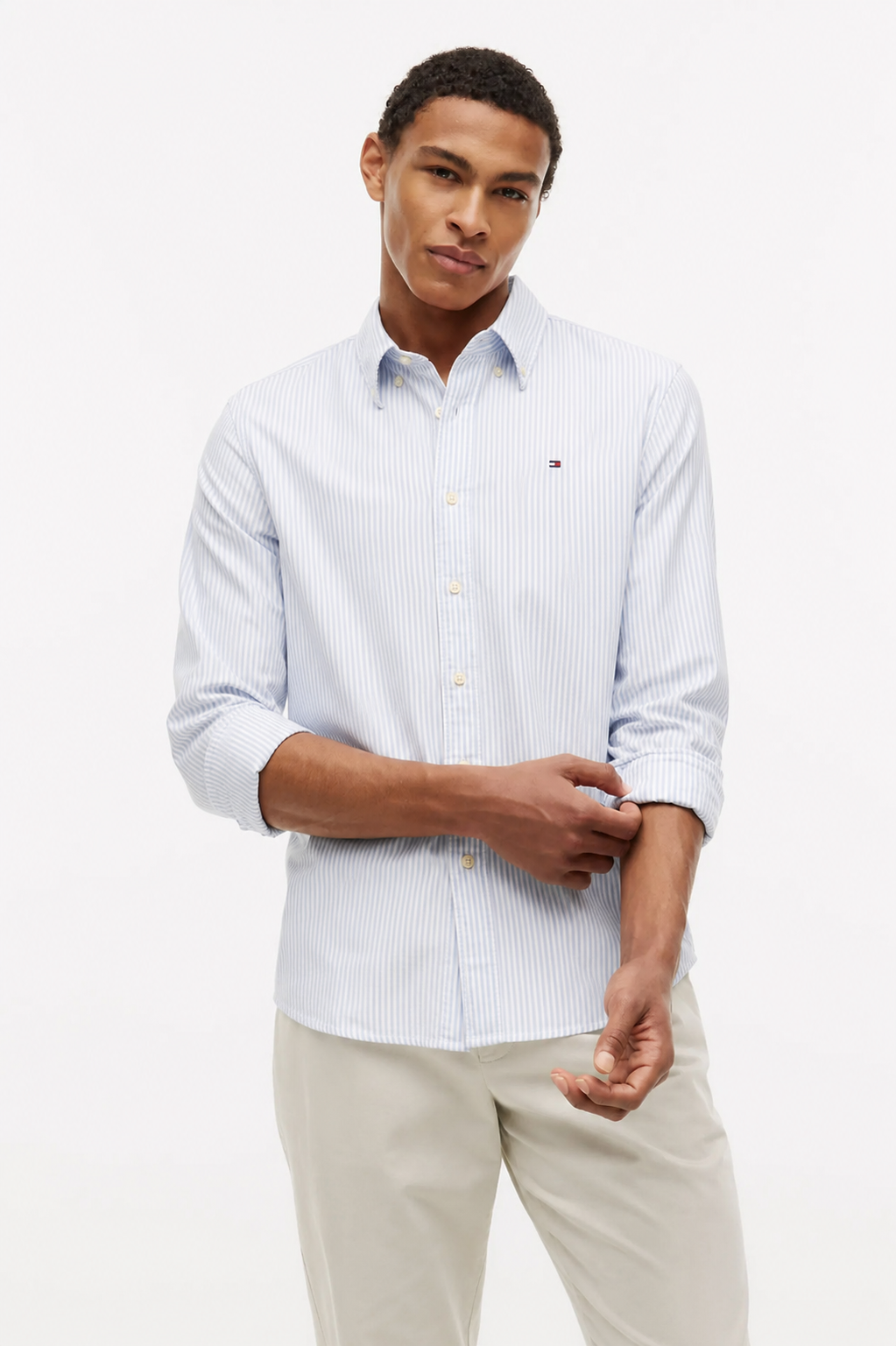 Tommy Hilfiger Slim Fit Long-Sleeved Striped Poplin Cotton Shirt – Light Blue/White
