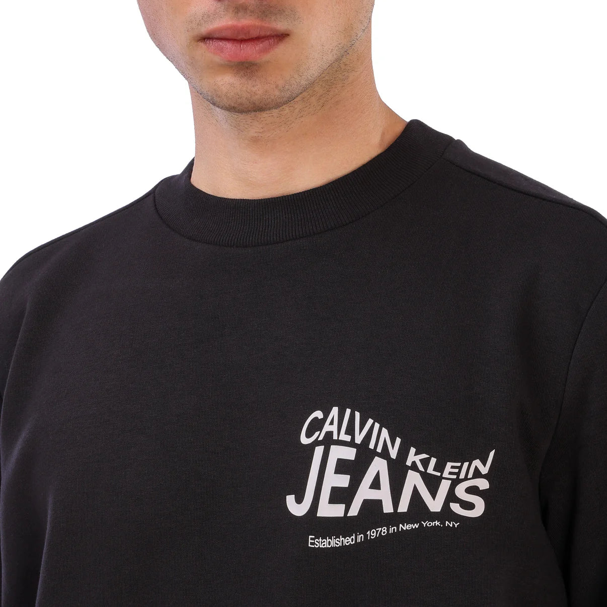 Calvin Klein Jeans Men’s Institutional Logo Crewneck Sweatshirt – Black