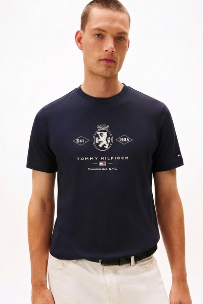 Tommy Hilfiger Heritage Crest Graphic T-Shirt – Desert Sky