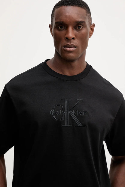 Calvin Klein Relaxed Monogram Logo T-Shirt – Black