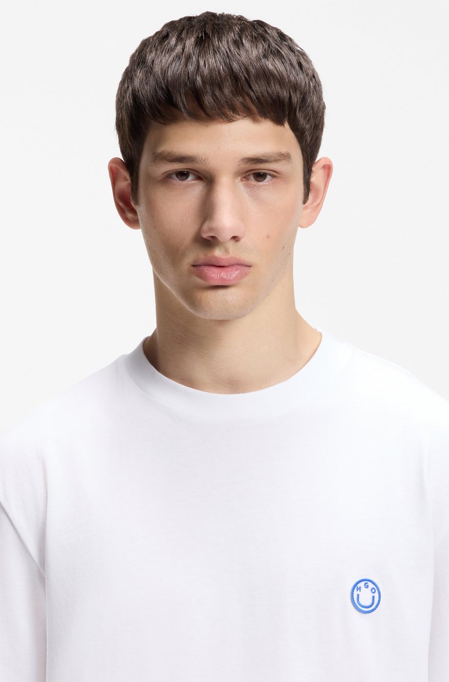 HUGO Relaxed-Fit Cotton T-Shirt with Embroidered "Smile" Logo