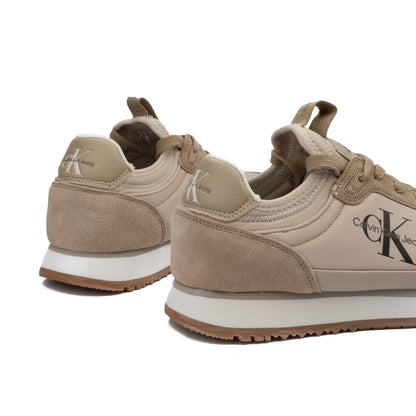 Calvin Klein Jeans – Monogram Retro Runner Sneakers in Sand