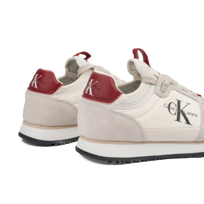 Calvin Klein Jeans – Retro Runner Sneakers in Eggshell/Deep Red