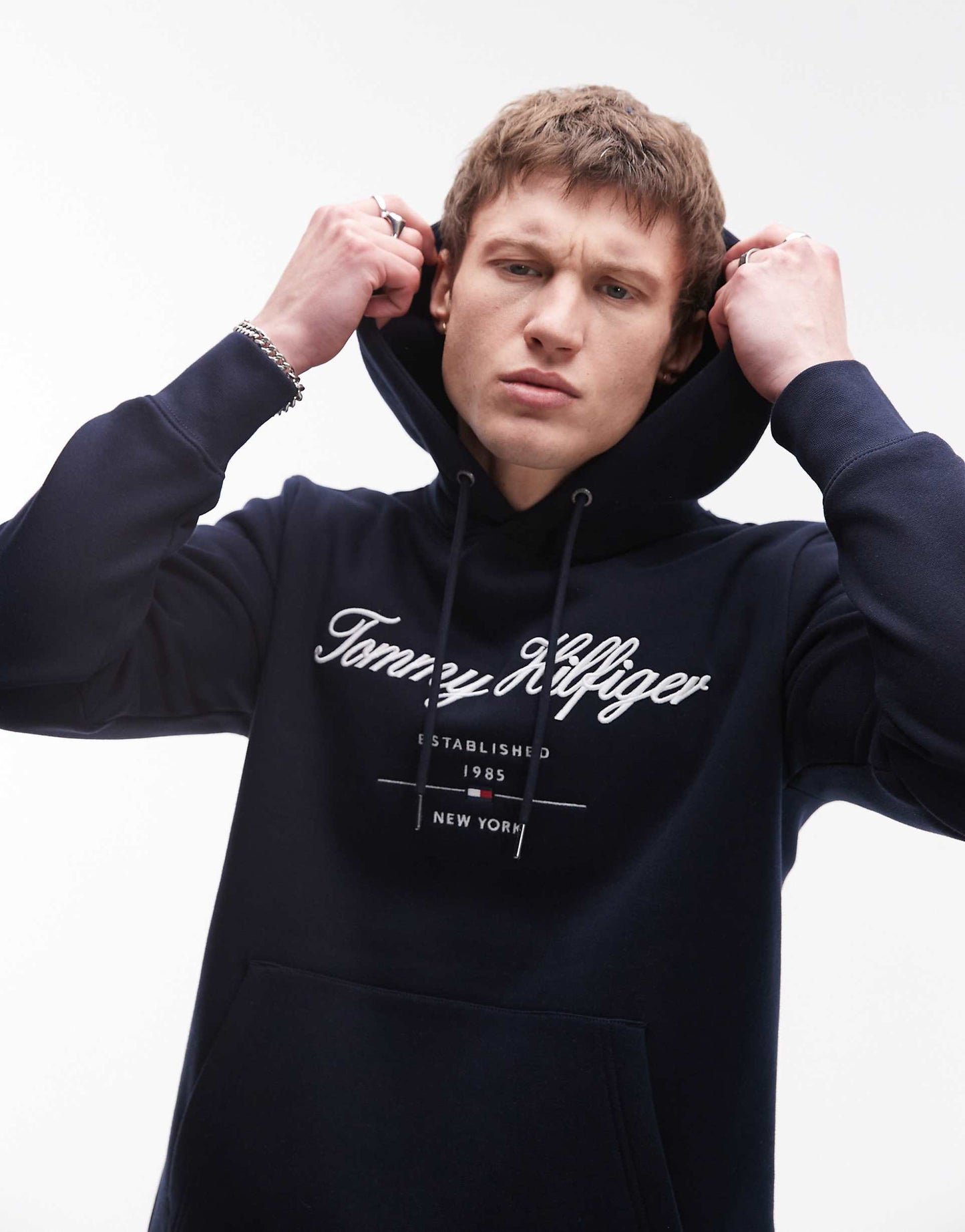 Tommy Hilfiger Signature Script Logo Fleece Hoodie (Navy Blue)