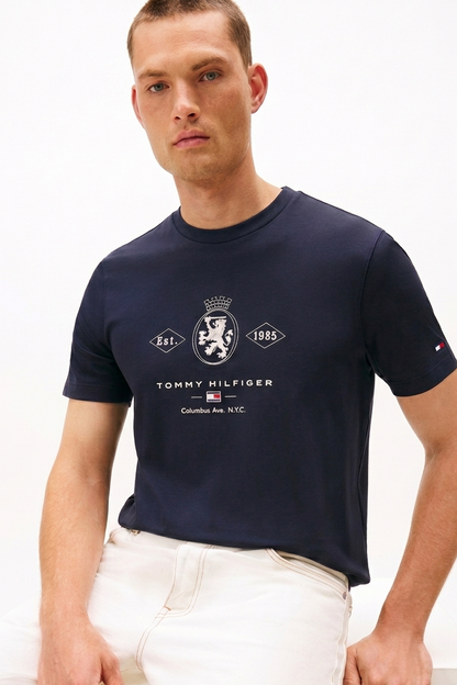 Tommy Hilfiger Heritage Crest Graphic T-Shirt – Desert Sky