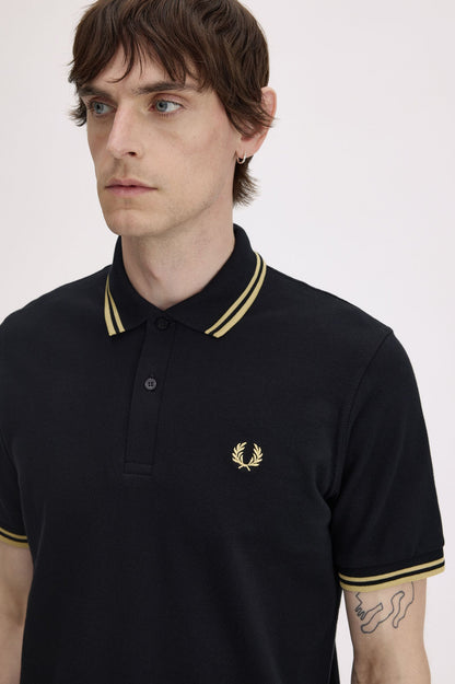 Fred Perry Slim-Fit Twin Tipped Cotton Piqué Polo Shirt in Black/Gold